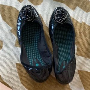 Black patent leather ballet flats convertible snap